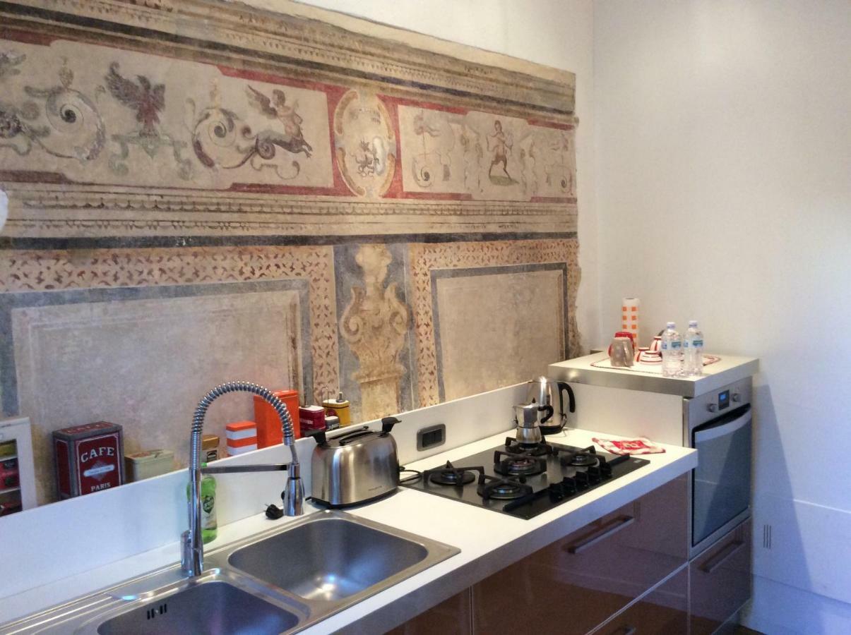 Accademia Deluxe Lägenhet Bergamo Exteriör bild